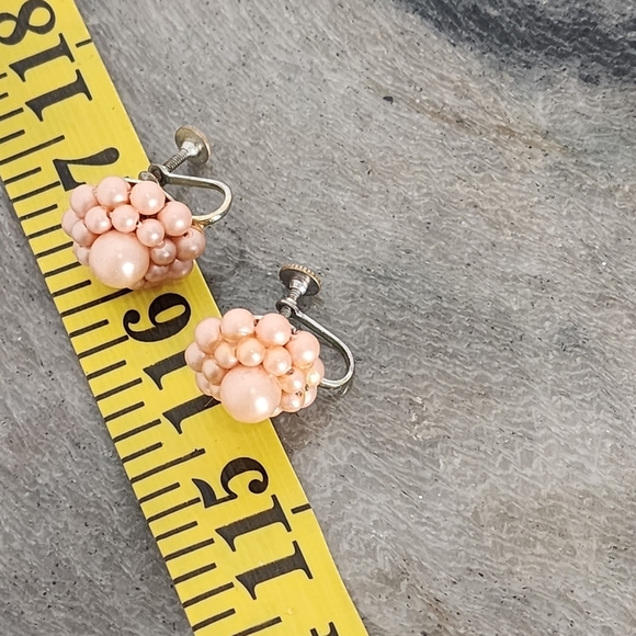 Vintage Pink Cluster Screw Back Earrings - Picture 5 of 7